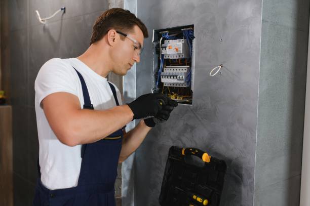 Best Affordable Emergency Electrician  in Fair Oaks, GA