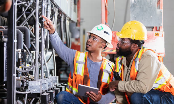 Best Local Electrician Companies  in Fair Oaks, GA